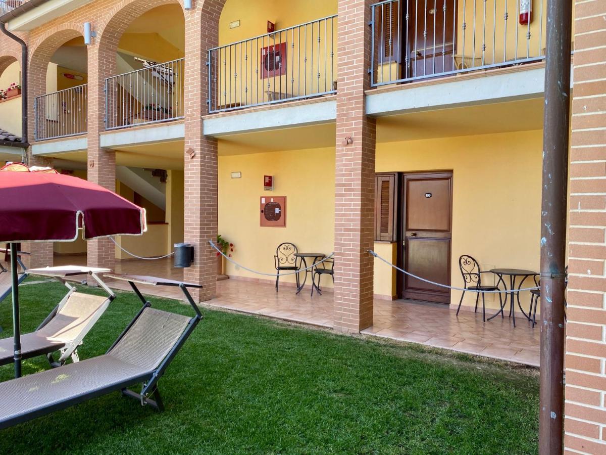 Hotel Ristorante Le Querciolaie Dei Ricci Fonteblanda Εξωτερικό φωτογραφία