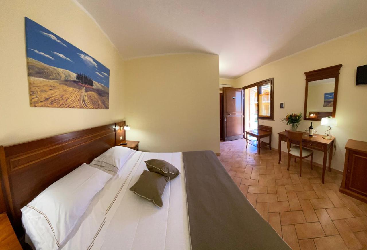 Hotel Ristorante Le Querciolaie Dei Ricci Fonteblanda Εξωτερικό φωτογραφία