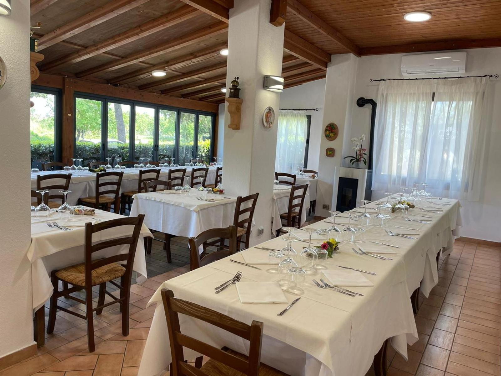 Hotel Ristorante Le Querciolaie Dei Ricci Fonteblanda Εξωτερικό φωτογραφία