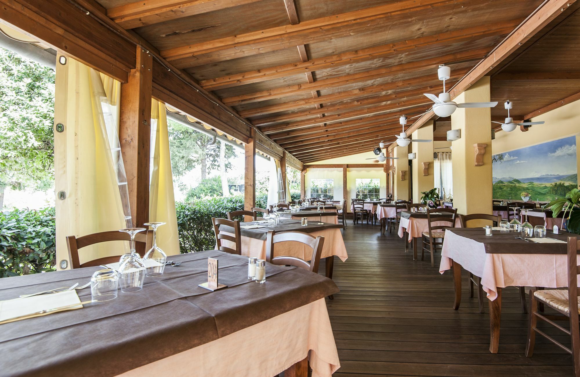 Hotel Ristorante Le Querciolaie Dei Ricci Fonteblanda Εξωτερικό φωτογραφία
